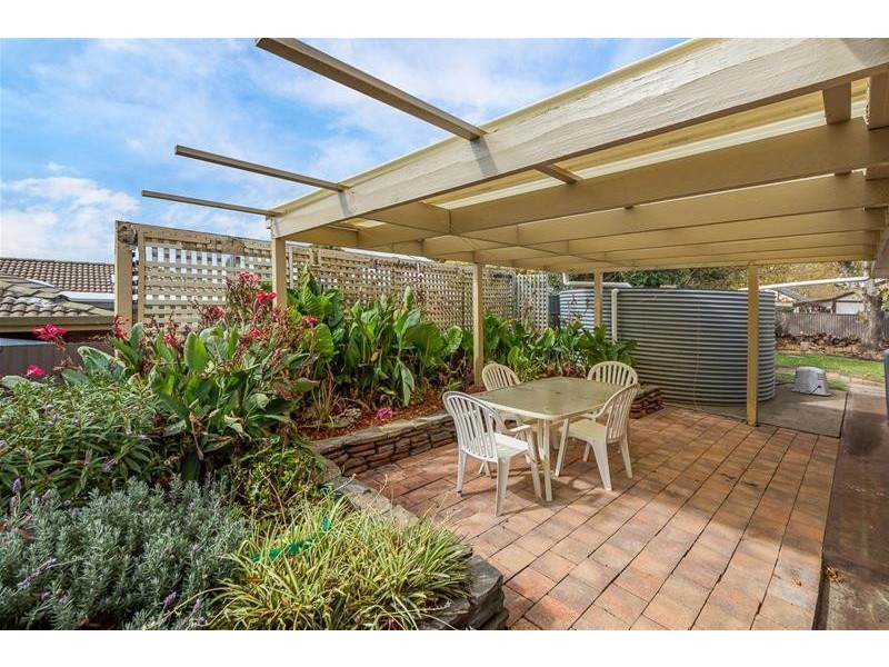 2 Fry Street, Mount Barker SA 5251