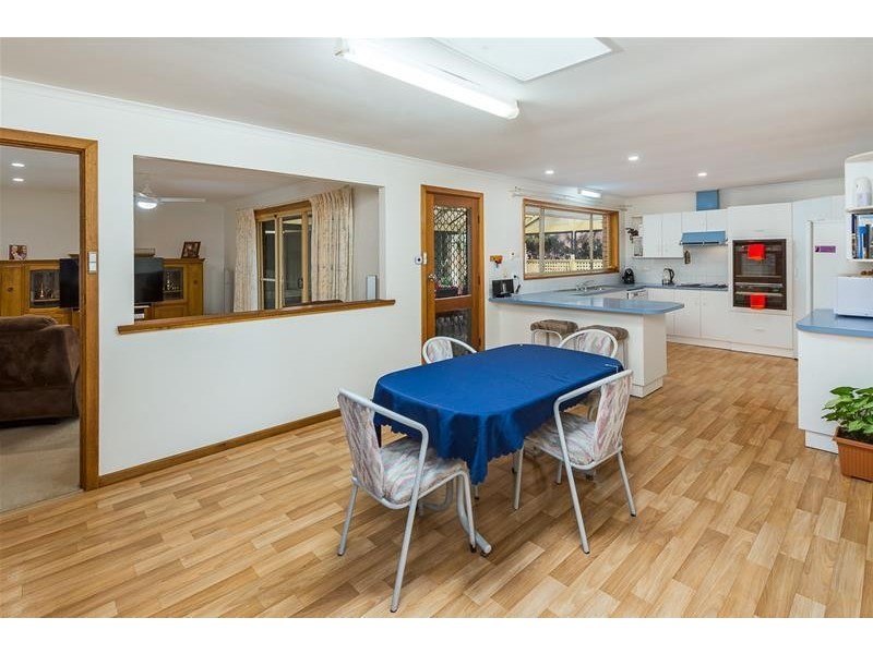 2 Fry Street, Mount Barker SA 5251