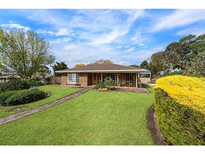 2 Fry Street, Mount Barker SA 5251