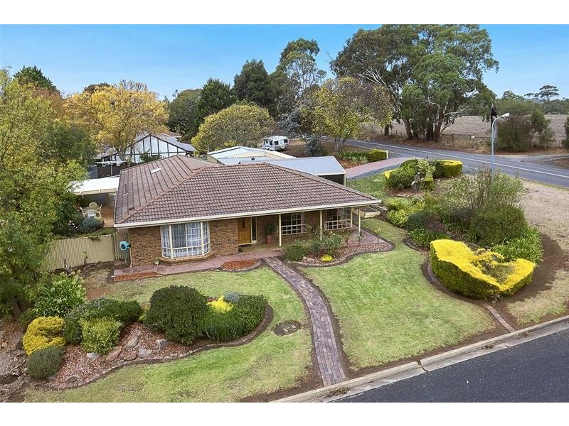 2 Fry Street, Mount Barker SA 5251