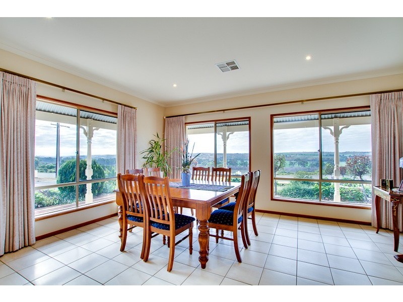 35 Esplanade, Mannum SA 5238