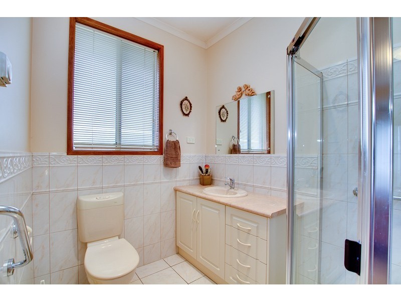 35 Esplanade, Mannum SA 5238