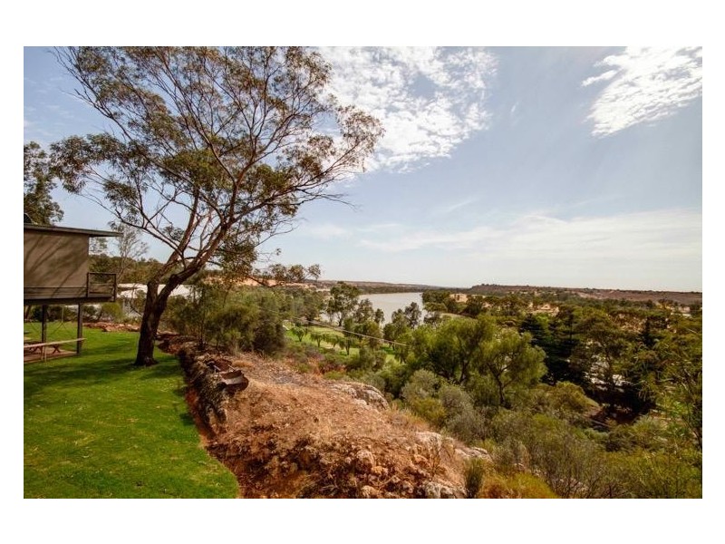 6 ‘Aruma River Resort’ Cliff View Drive, Walker Flat SA 5238