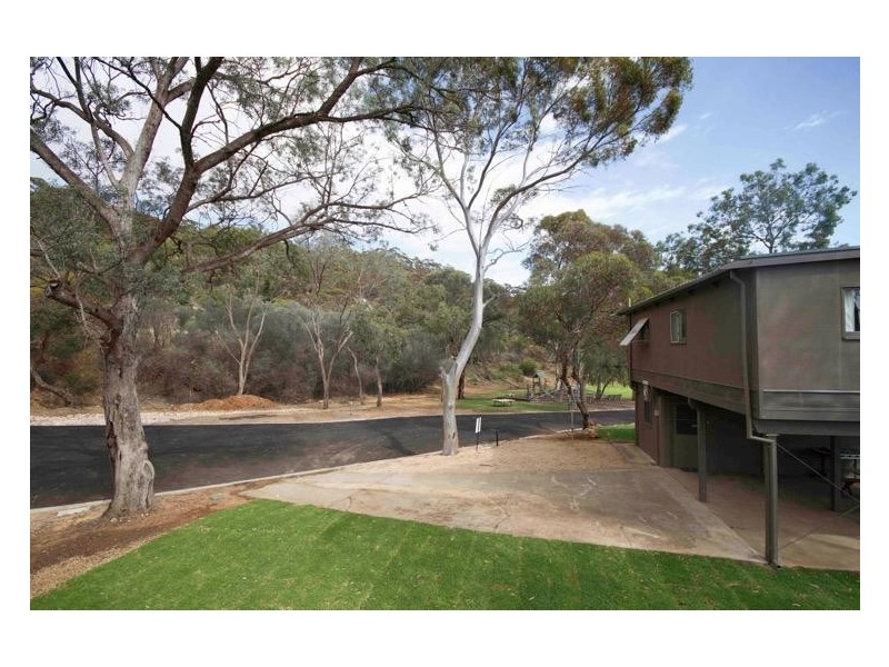 6 ‘Aruma River Resort’ Cliff View Drive, Walker Flat SA 5238