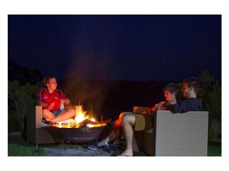 6 ‘Aruma River Resort’ Cliff View Drive, Walker Flat SA 5238