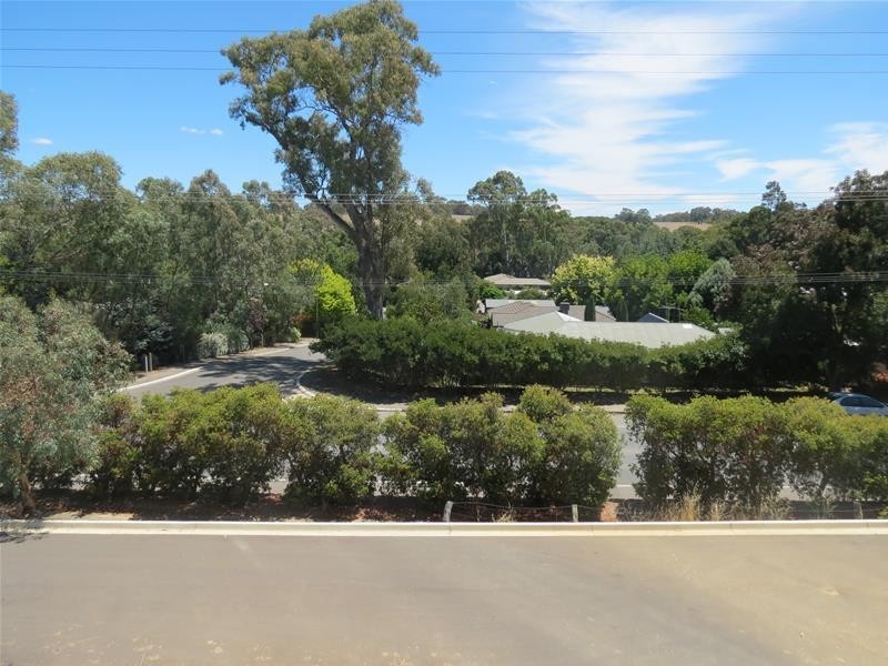 96B Onkaparinga Valley Road, Woodside SA 5244