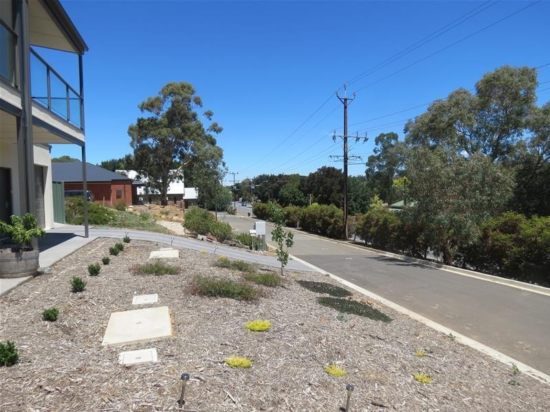 96B Onkaparinga Valley Road, Woodside SA 5244