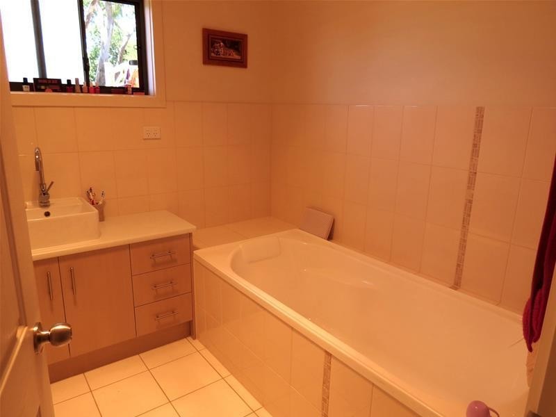 96B Onkaparinga Valley Road, Woodside SA 5244