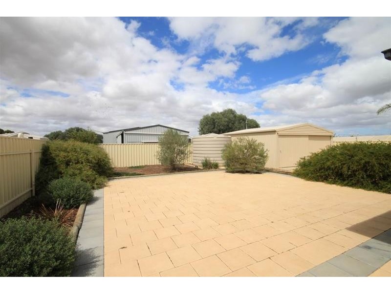 12 Walker Avenue, Mannum SA 5238