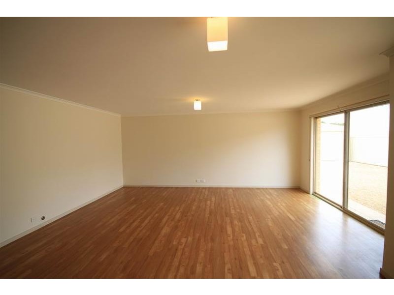 12 Walker Avenue, Mannum SA 5238