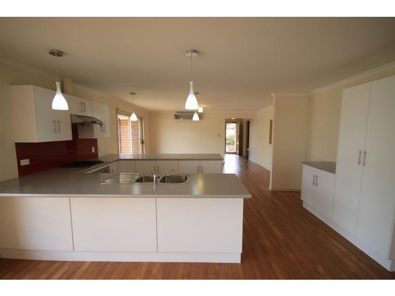 12 Walker Avenue, Mannum SA 5238