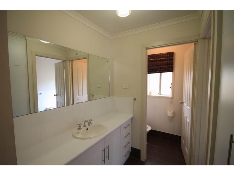 12 Walker Avenue, Mannum SA 5238