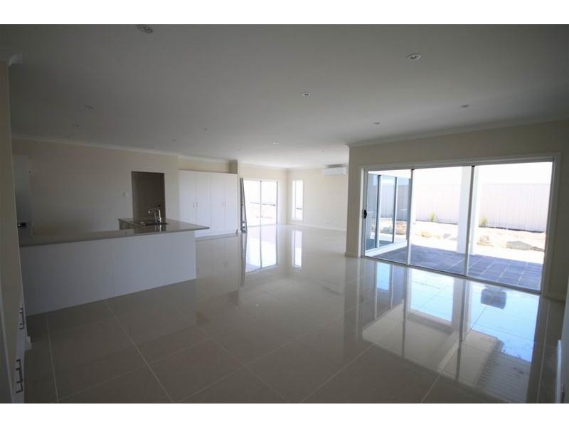 8 Ruby Drive, Mannum SA 5238