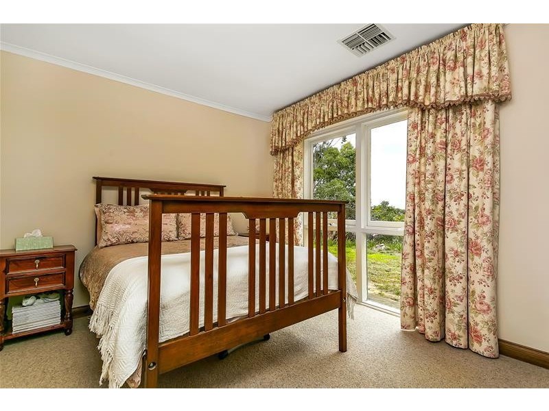 37 Pedare Park Road, Woodside SA 5244