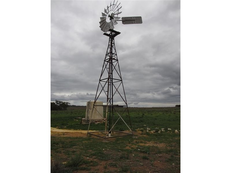 1 Havelberg Road BLACK HILL via, Cambrai SA 5353