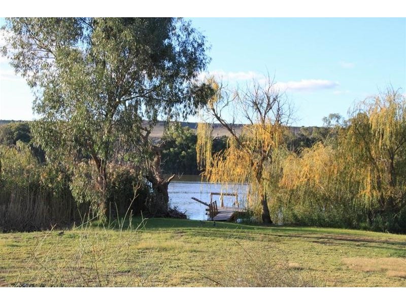 1492 East Front Road, Younghusband SA 5238