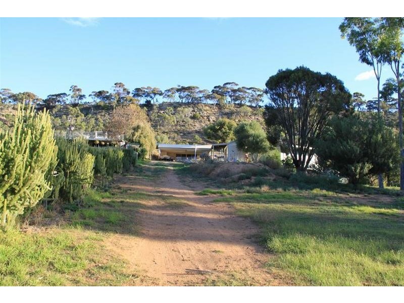 1492 East Front Road, Younghusband SA 5238