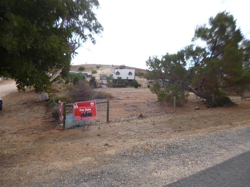 2 Church Crescent, Palmer SA 5237