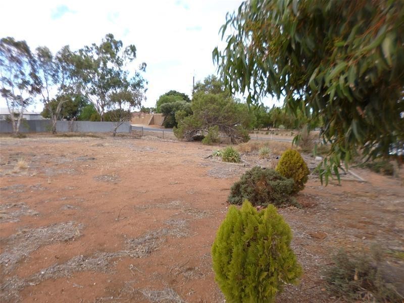 2 Church Crescent, Palmer SA 5237