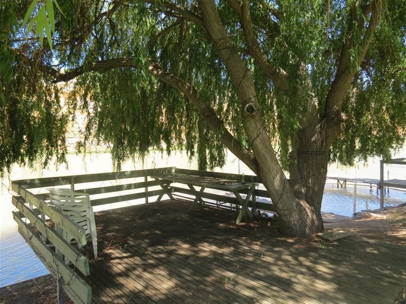 101 Rob Loxton Road, Walker Flat SA 5238