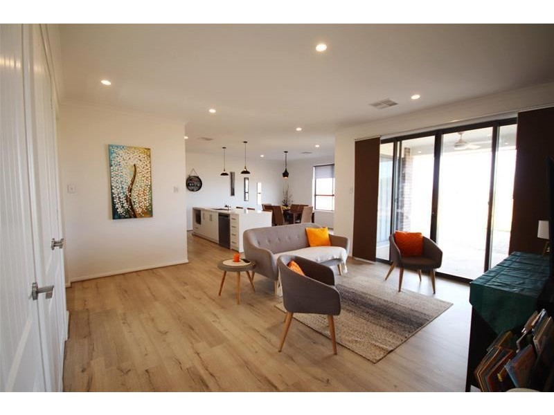 16 Omega Road, Mannum SA 5238