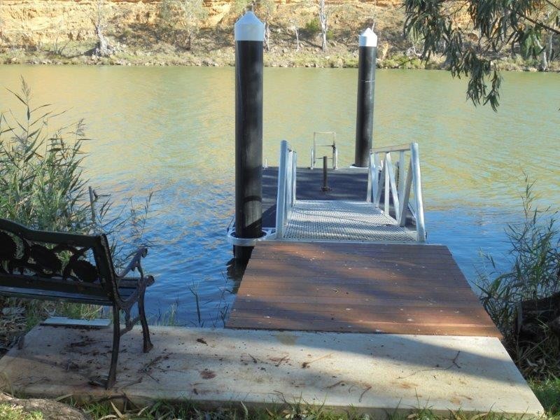 24 Riverside Road, Marks Landing, Swan Reach SA 5354