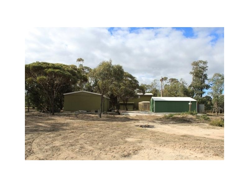 Lot 212 Government Road SUNNYDALE Via, Swan Reach SA 5354