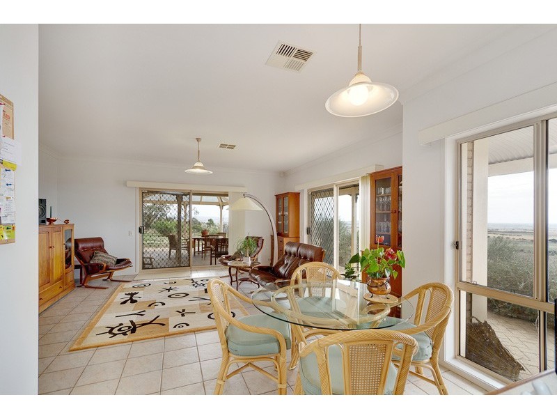 ‘Kleinerberg’/2601 Black Heath Road, Rockleigh SA 5254