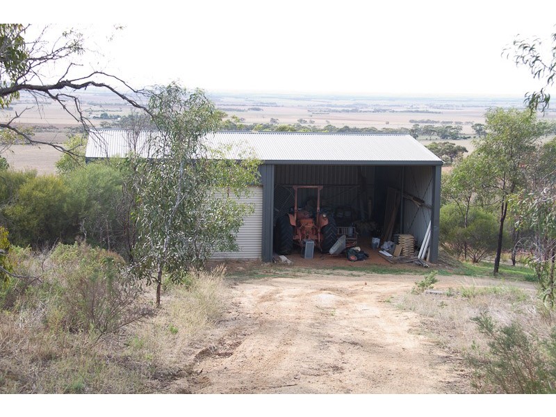 ‘Kleinerberg’/2601 Black Heath Road, Rockleigh SA 5254