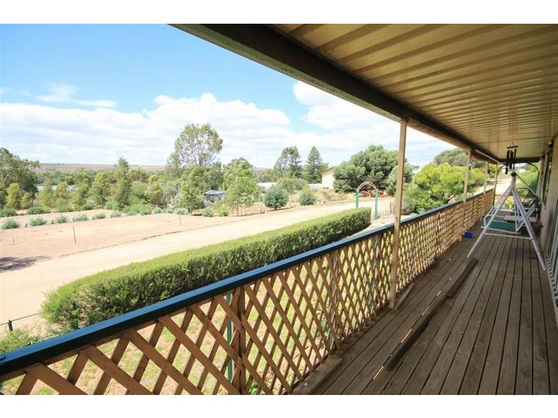 63 Tom Groggin Drive, Younghusband SA 5238