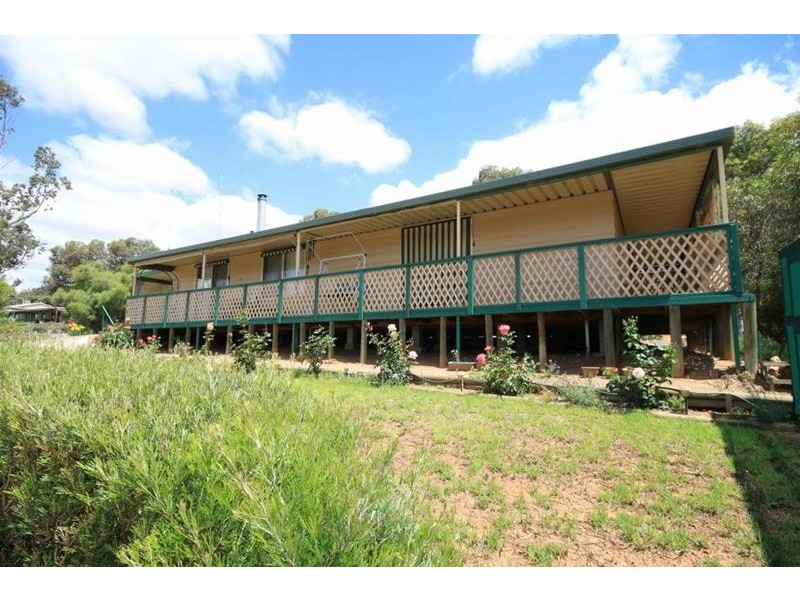 63 Tom Groggin Drive, Younghusband SA 5238