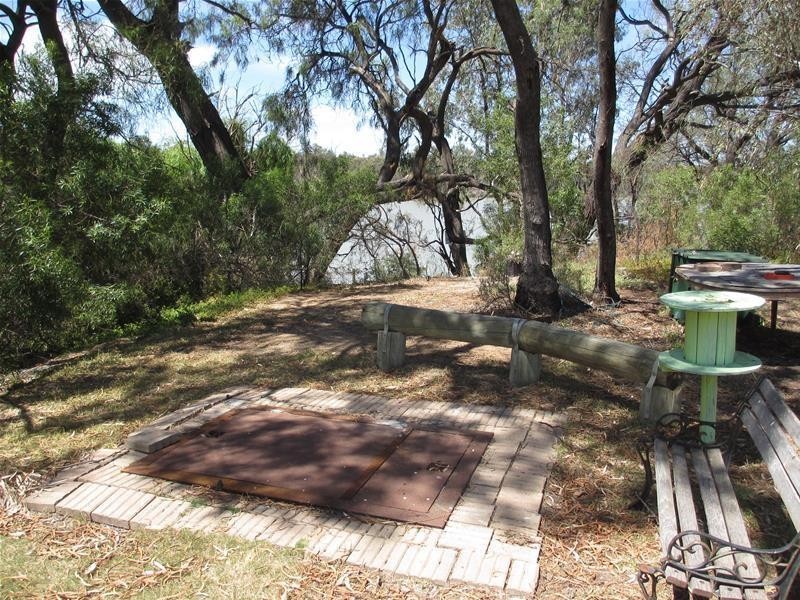 13 Pelde Road PUNYELROO via, Swan Reach SA 5354