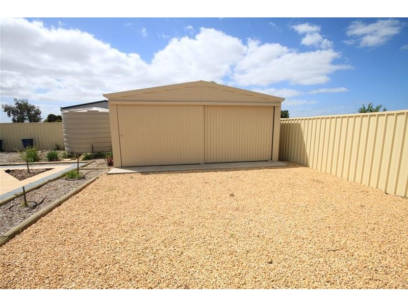 12 Walker Avenue, Mannum SA 5238