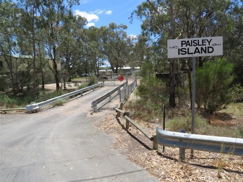 50 River Drive PAISLEY via, Blanchetown SA 5357