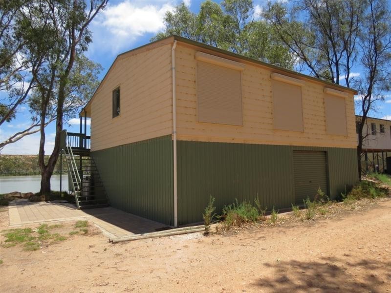 50 River Drive PAISLEY via, Blanchetown SA 5357