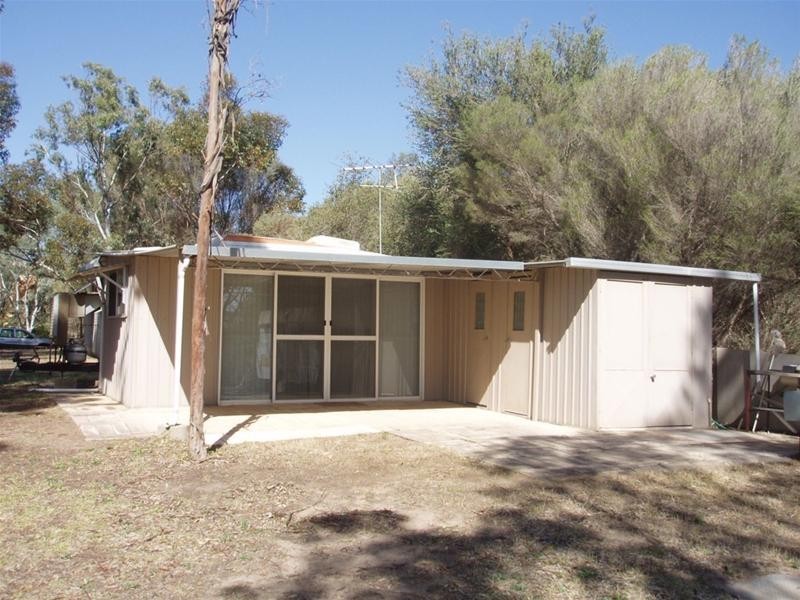 68 Rob Loxton Road, Walker Flat SA 5238