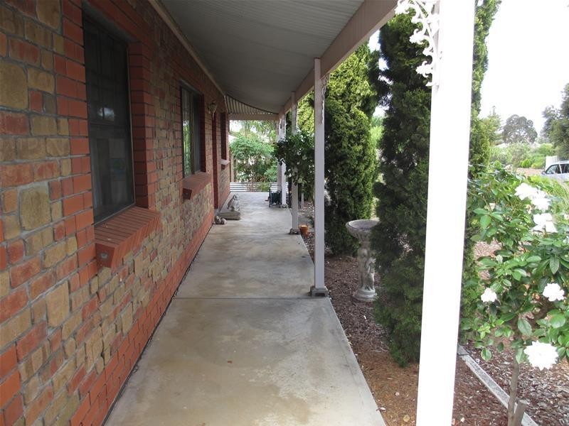 12 Baseby Road, Mannum SA 5238