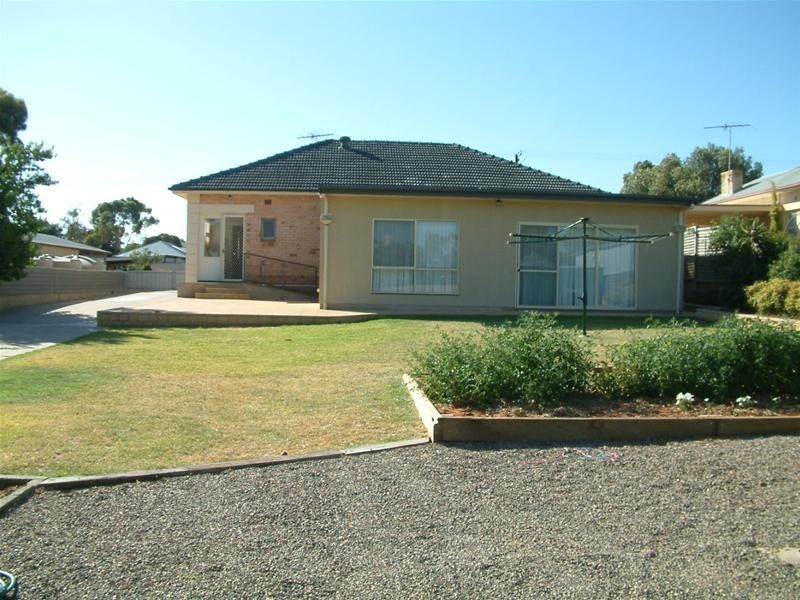 24 Rudolf Street, Mannum SA 5238