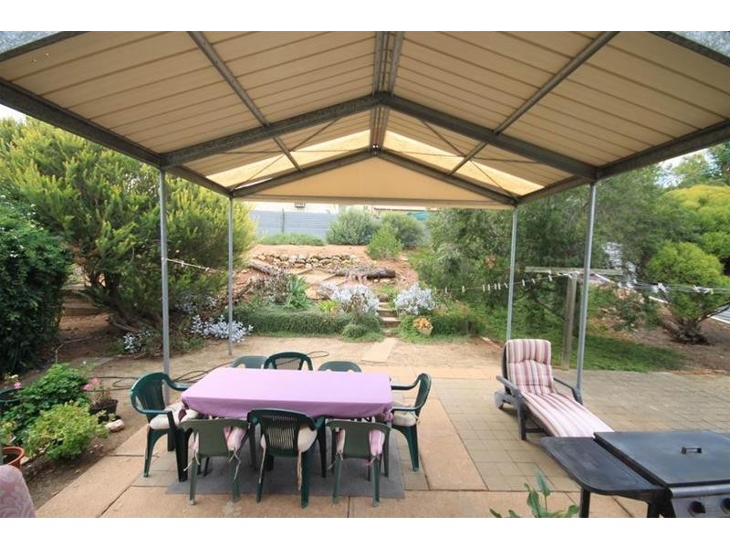 6 Baseby Road, Mannum SA 5238