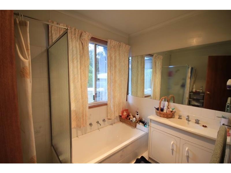 6 Baseby Road, Mannum SA 5238