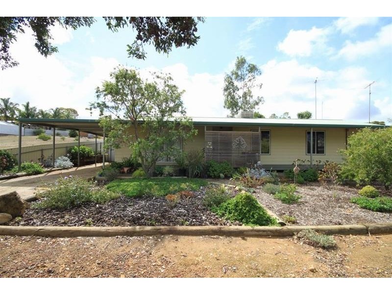 6 Baseby Road, Mannum SA 5238