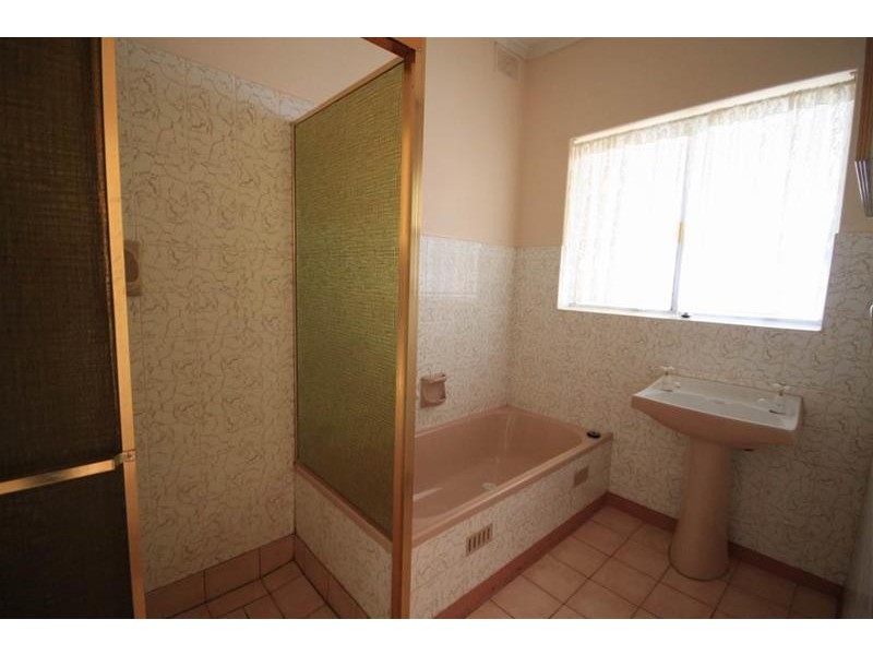 3 Esplanade, Mannum SA 5238