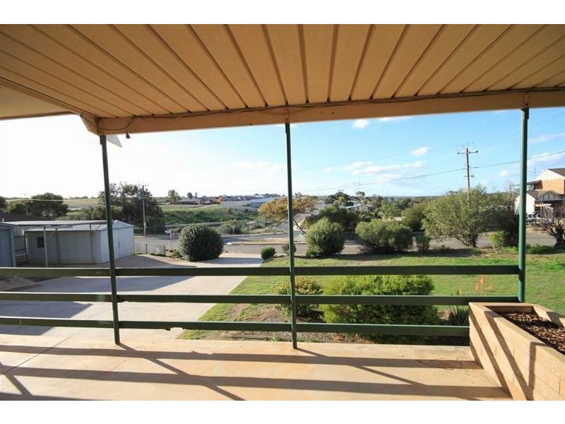 3 Esplanade, Mannum SA 5238