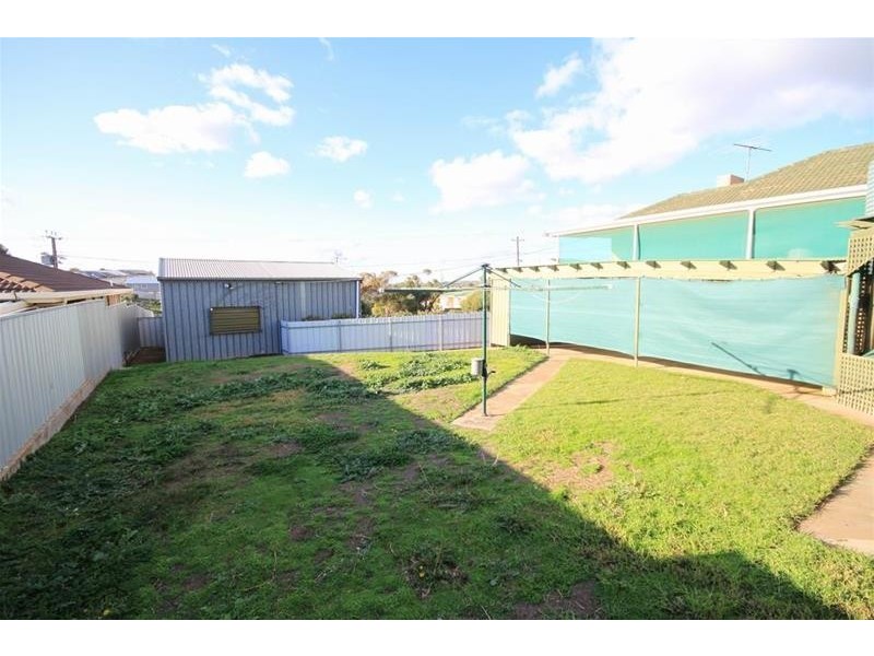 3 Esplanade, Mannum SA 5238