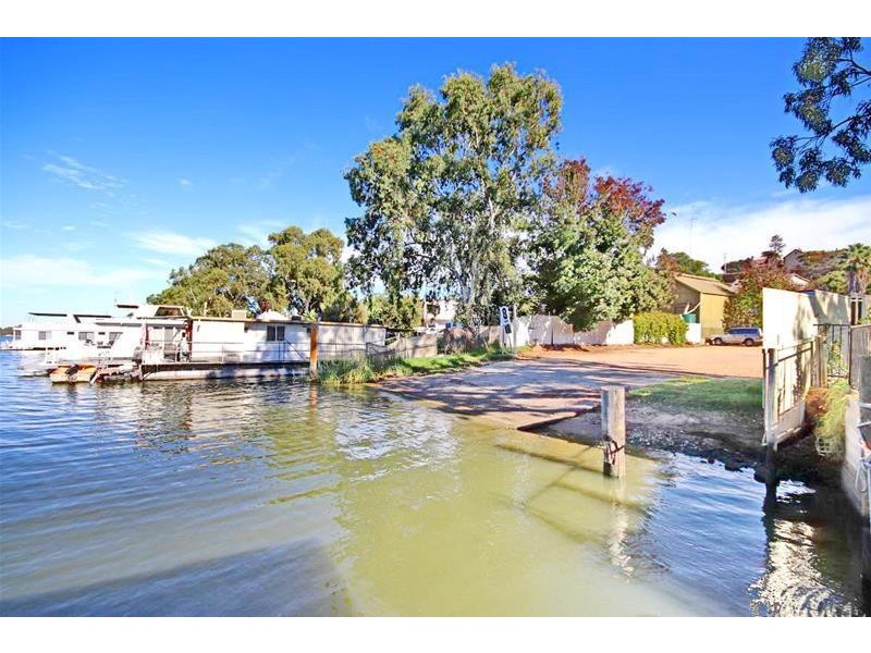 24 Randell Street, Mannum SA 5238