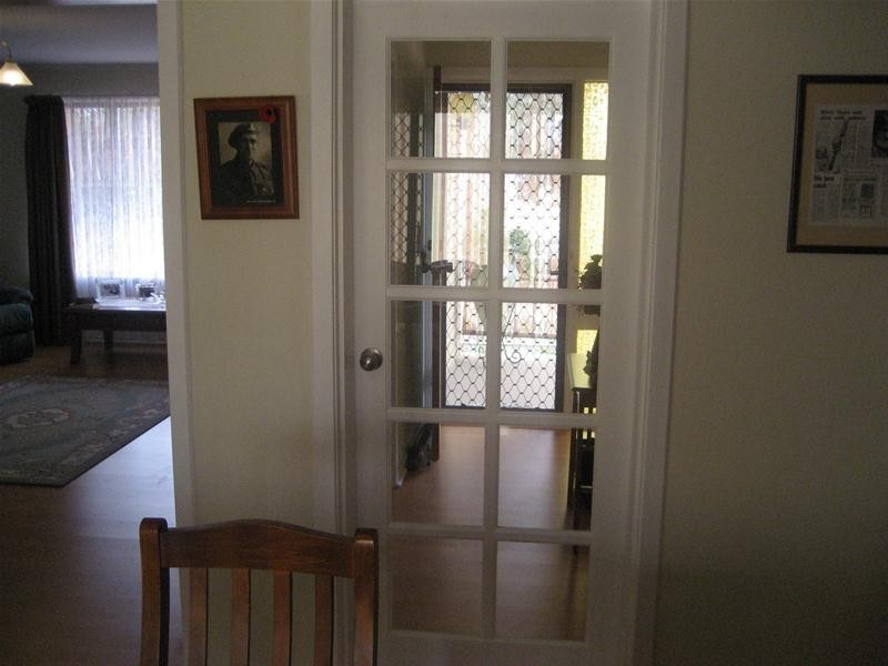 36 Phillip Avenue, Swan Reach SA 5354