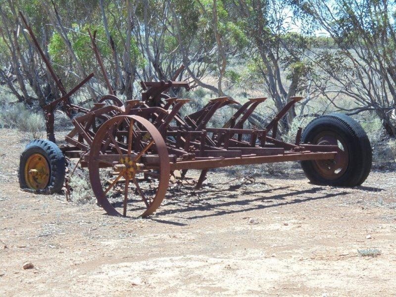 430 Frost Road SANDLETON via, Sedan SA 5353