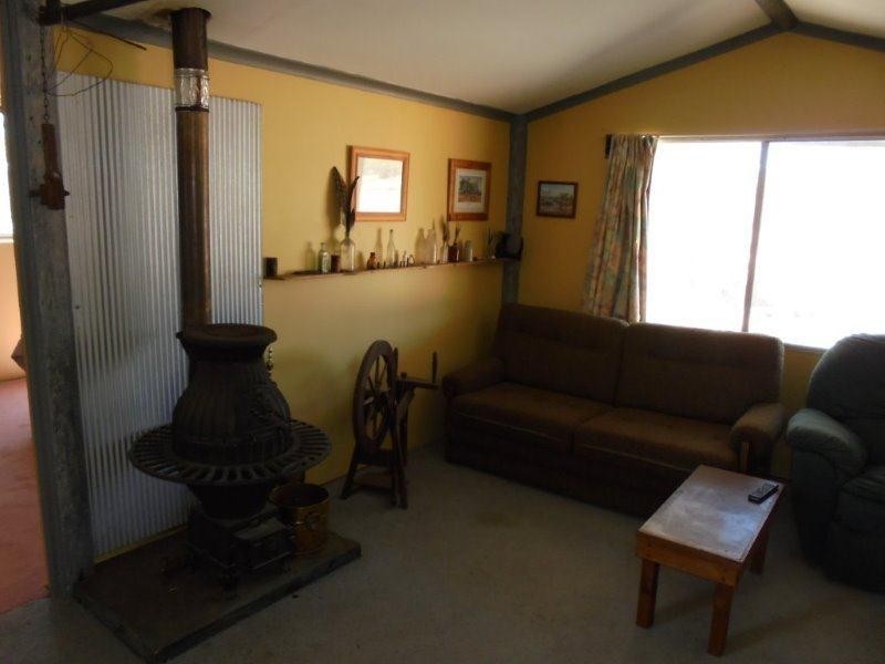 430 Frost Road SANDLETON via, Sedan SA 5353