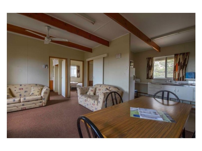 7 ‘Aruma River Resort’ Cliff View Drive, Walker Flat SA 5238