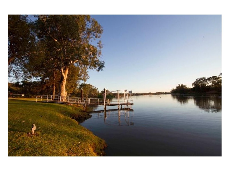 7 ‘Aruma River Resort’ Cliff View Drive, Walker Flat SA 5238
